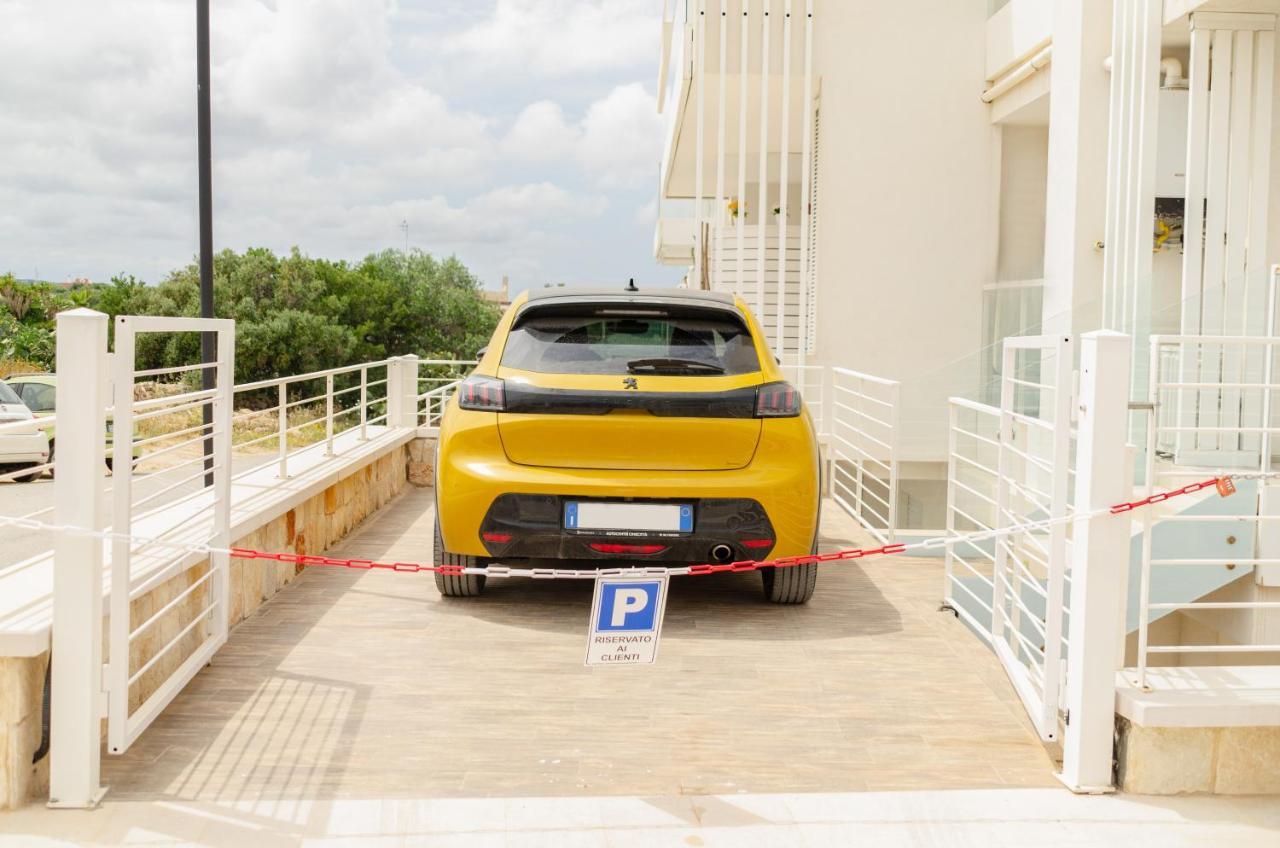 Apulialux Seaview Prestige Apt / Jacuzzi + Parking Apartamento Polignano a Mare Exterior foto
